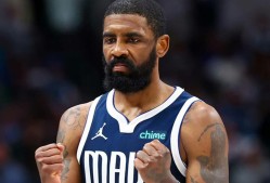 开云体育-JackeyLove与80激战篮网分钟，战术调整胜负难料！，西亚卡姆焦点对战引发球迷热议的简单介绍